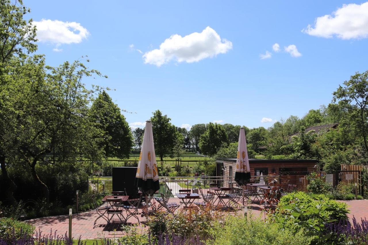 Gasthof Oldenwöhrden Buitenkant foto